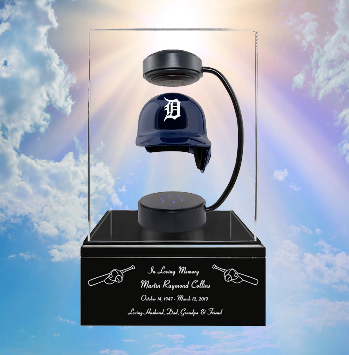 Baseball Cremation Urn & Detroit Tigers Hover Helmet Décor