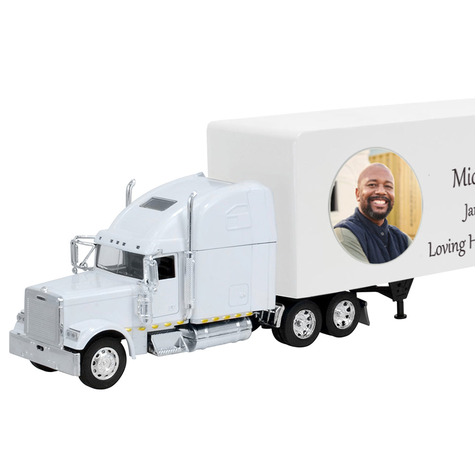 Trailer Cremation Urn & Freightliner Classic XL Truck Décor