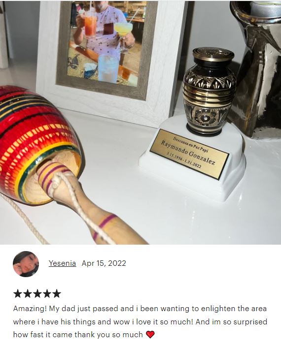 Mini Keepsake Stand Only - Keepsakes Sold Separately