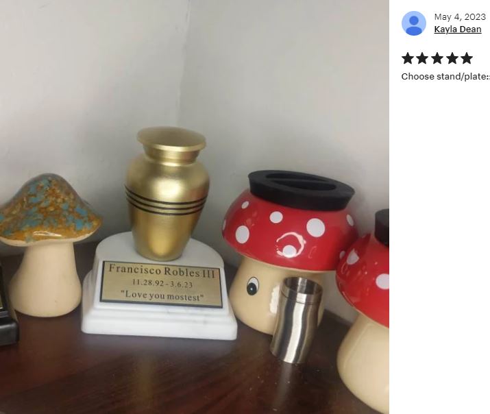 Mini Keepsake Stand Only - Keepsakes Sold Separately