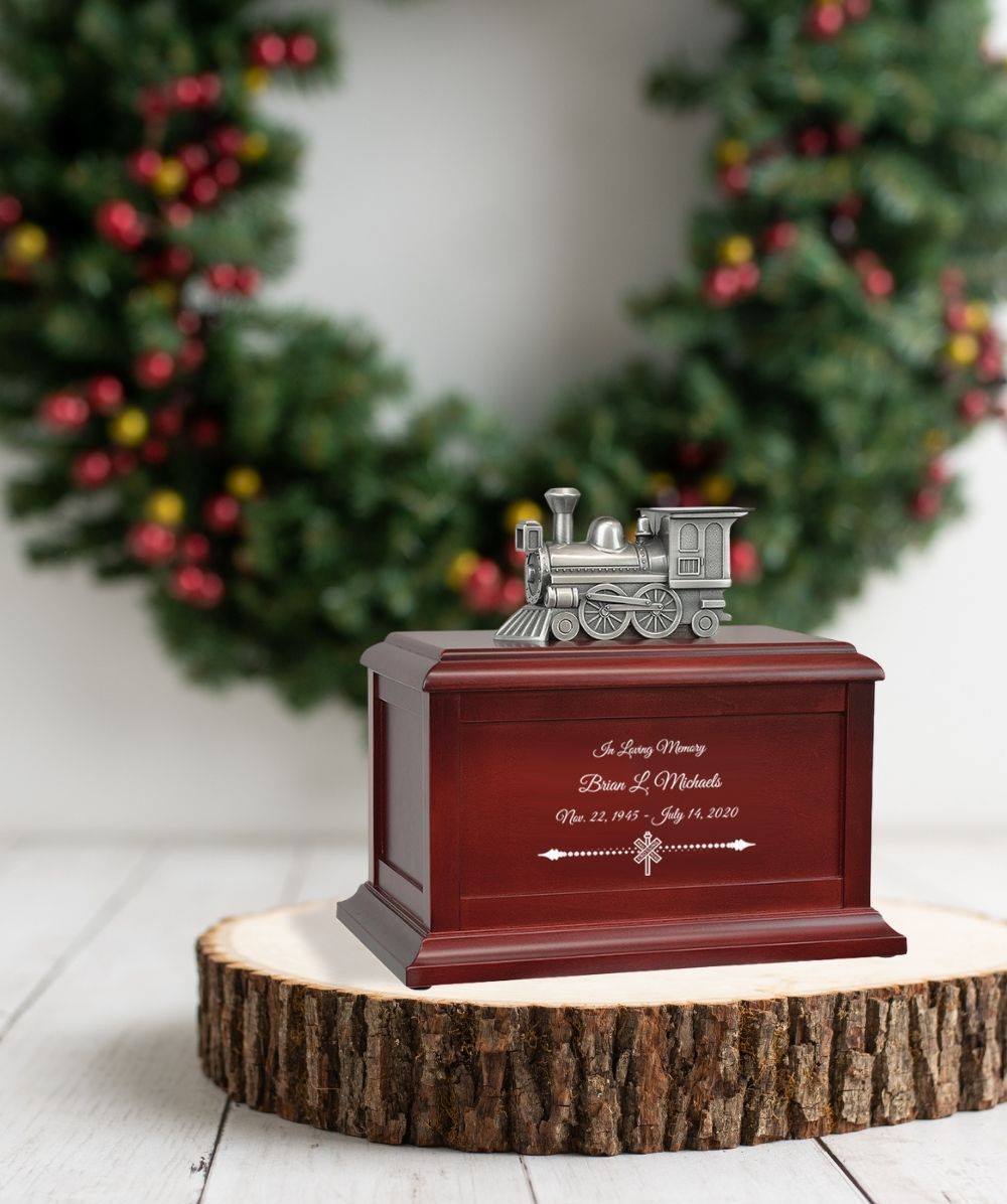 Train Redwood Adult or Medium Urn